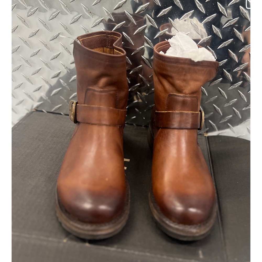 FRYE VERONICA TAN  BOOTIE - Picture 7 of 13